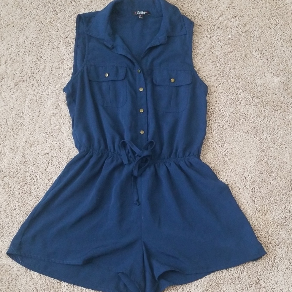 Summer Rompers (s) - Picture 3 of 4